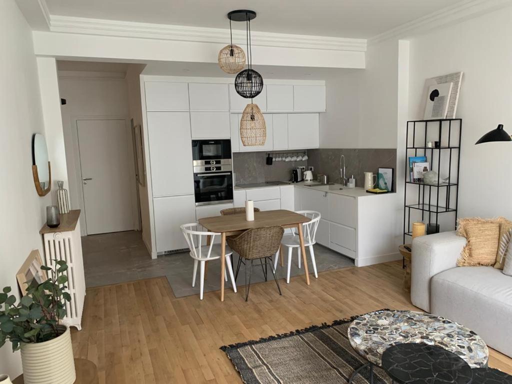 וישי Appartement Le Palais Du Commerce מראה חיצוני תמונה